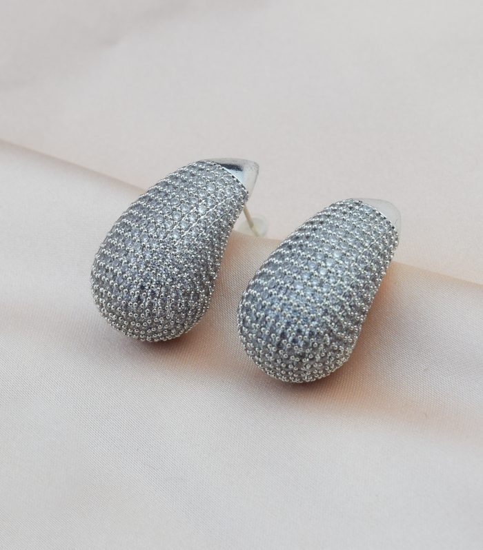 Taşlı Damla Küpe Gümüş Renk Büyük Boy 30 mm
