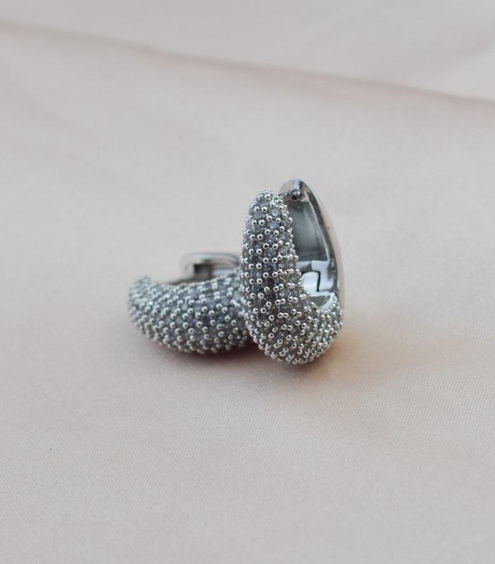 Taşlı Gümüş Renk Halka Küpe 23mm