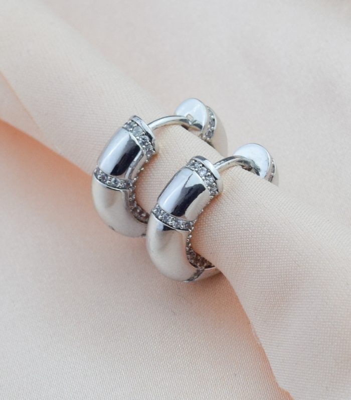 Taşlı Gümüş Renk Halka Küpe 18mm