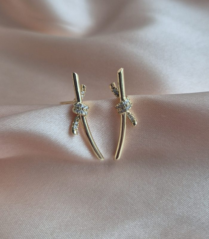 Taşlı Gold Renk Çizgi Küpe 25mm