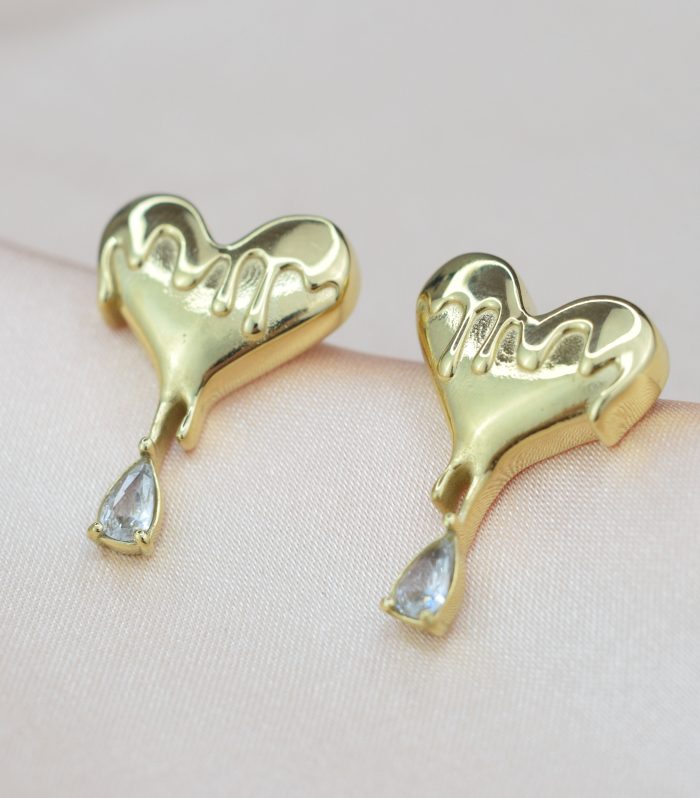 Damla Taşlı Gold Renk Kalp Küpe 23mm